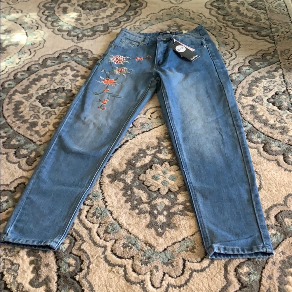 Boohoo mom jeans